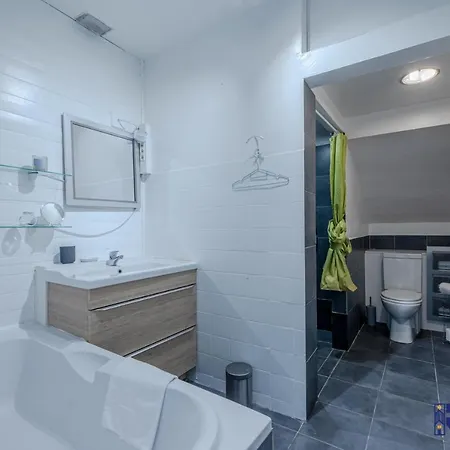 Le Delambre - Chaleureux Et Lumineux Apartment *
